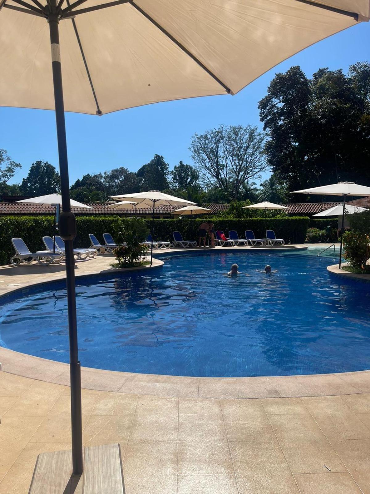 La Foresta Nature Resort Quepos Buitenkant foto